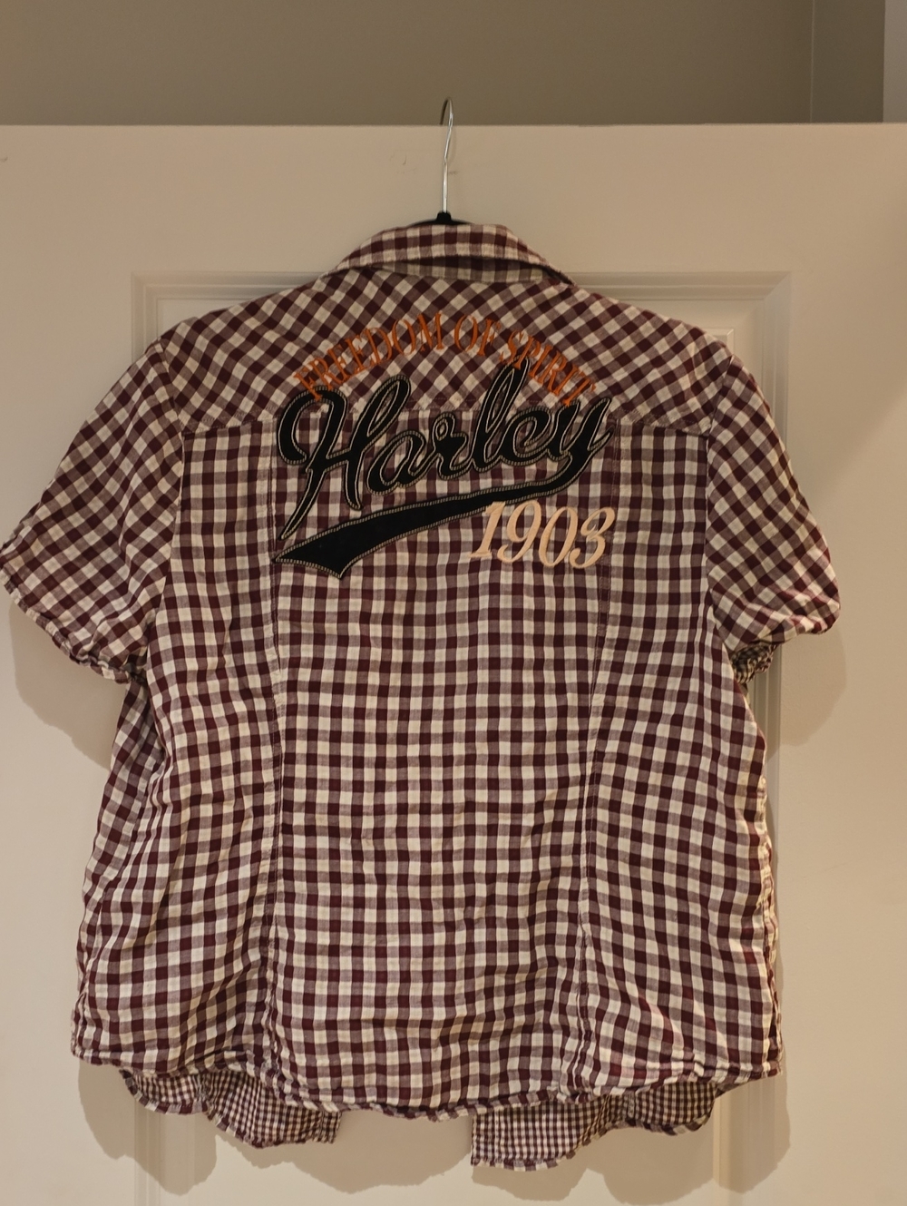 Check Short-Sleeve Shirt in Burgundy and White XL